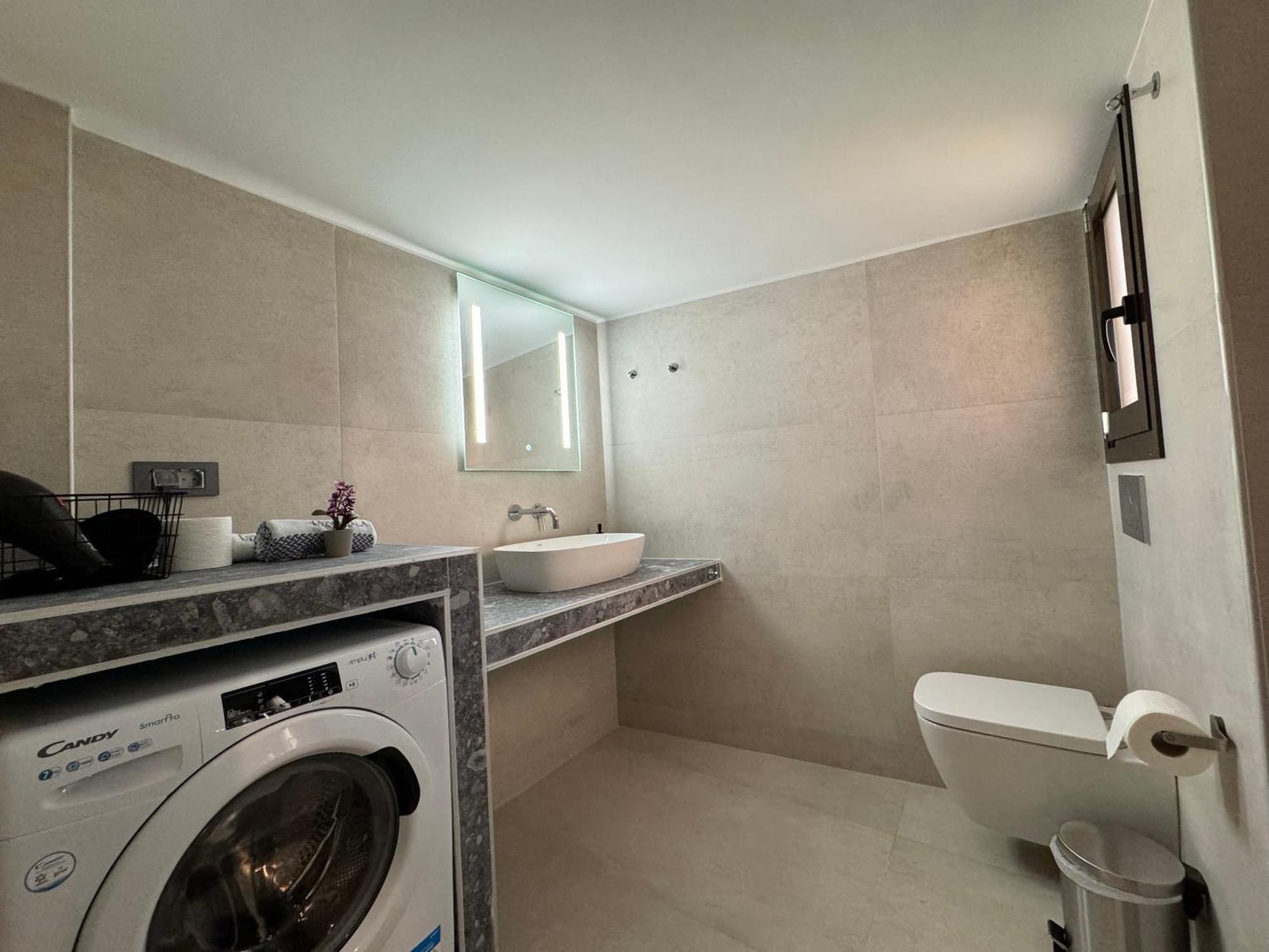 Spacious Apartment Near Monastiraki By Kozy Koala 아테네 외부 사진